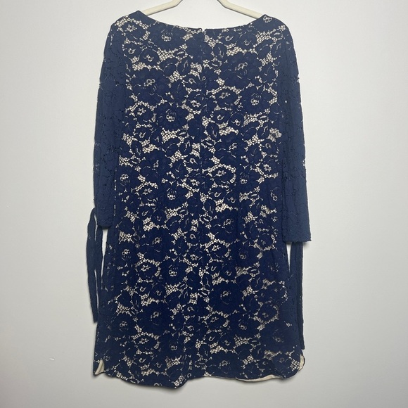 Vince Camuto Blue Lace 3/4” Sleeve Dress - Picture 4 of 7